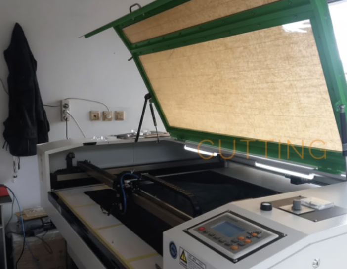 Workshop Mukti Laser Cutting